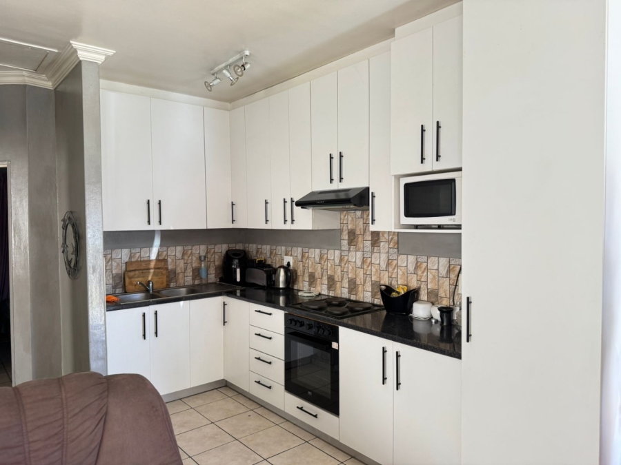 To Let 2 Bedroom Property for Rent in Greenfield Western Cape